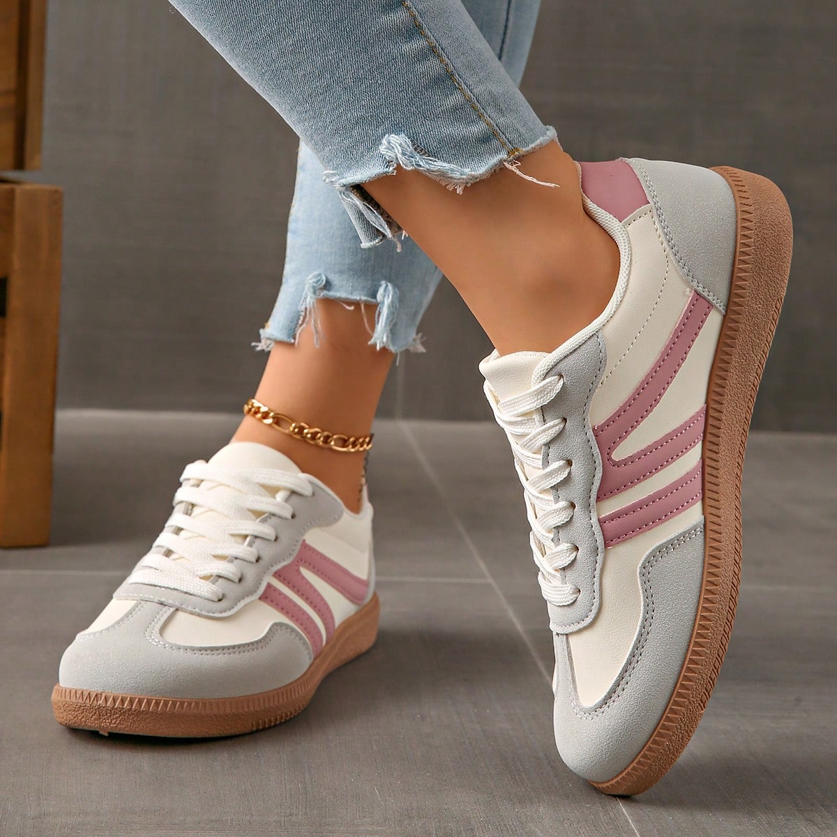 Damen Sneaker mit Schnürung