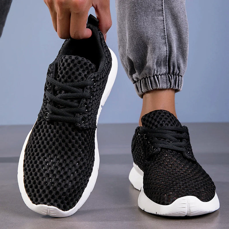 Herren Mesh-Sneaker mit flexibler Sohle