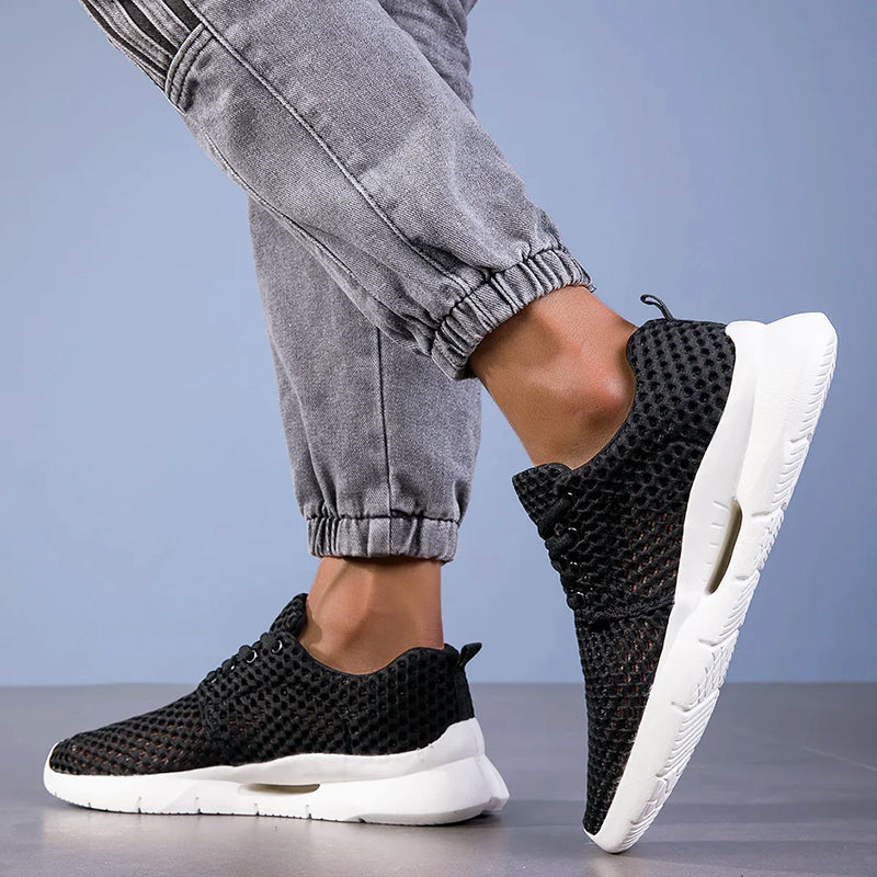 Herren Mesh-Sneaker mit flexibler Sohle