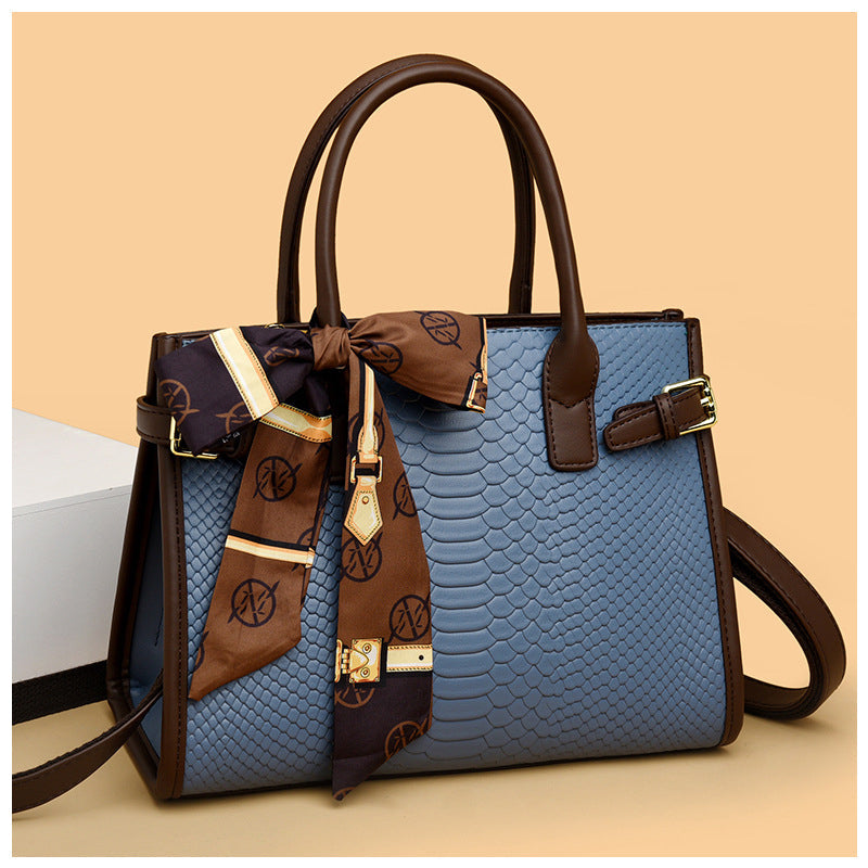 Christy Damen Handtasche mit 3 Fächern aus Kunstleder