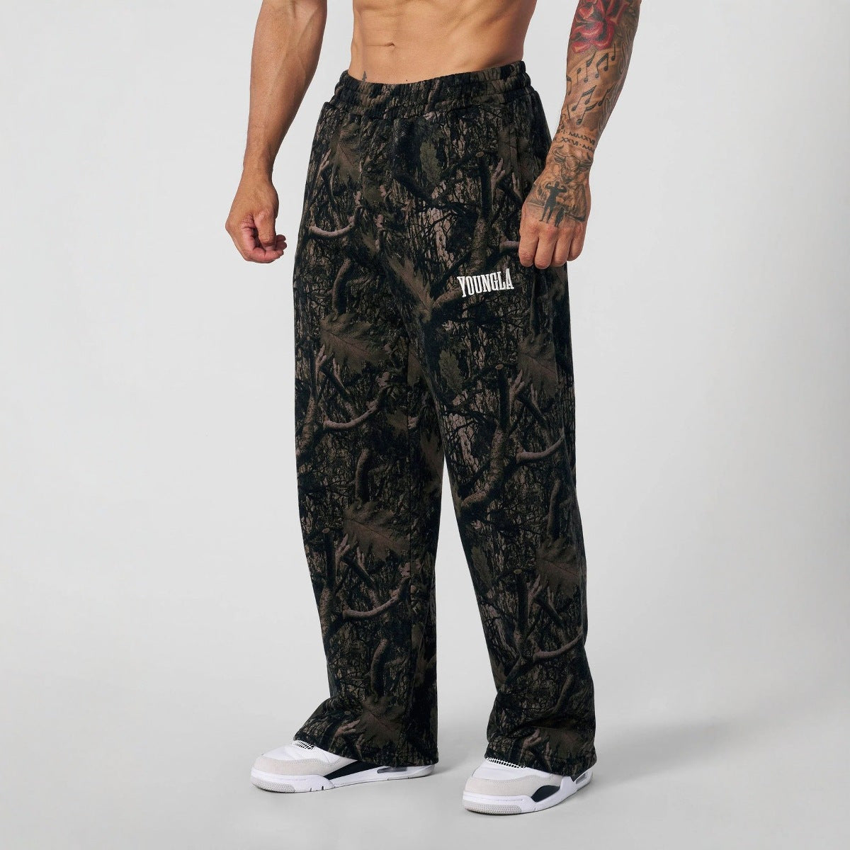 Herren weite Jogginghose mit Camouflage Muster