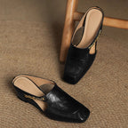 Damen Mules aus Leder mit Zierkette
