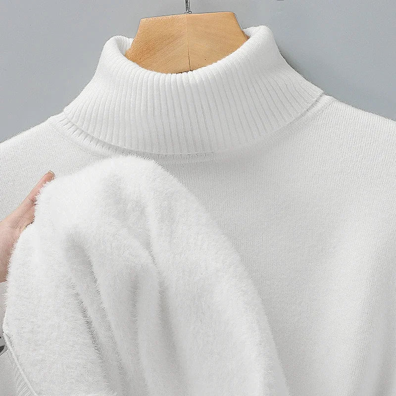 Herren Rollkragenpullover im Feinstrick