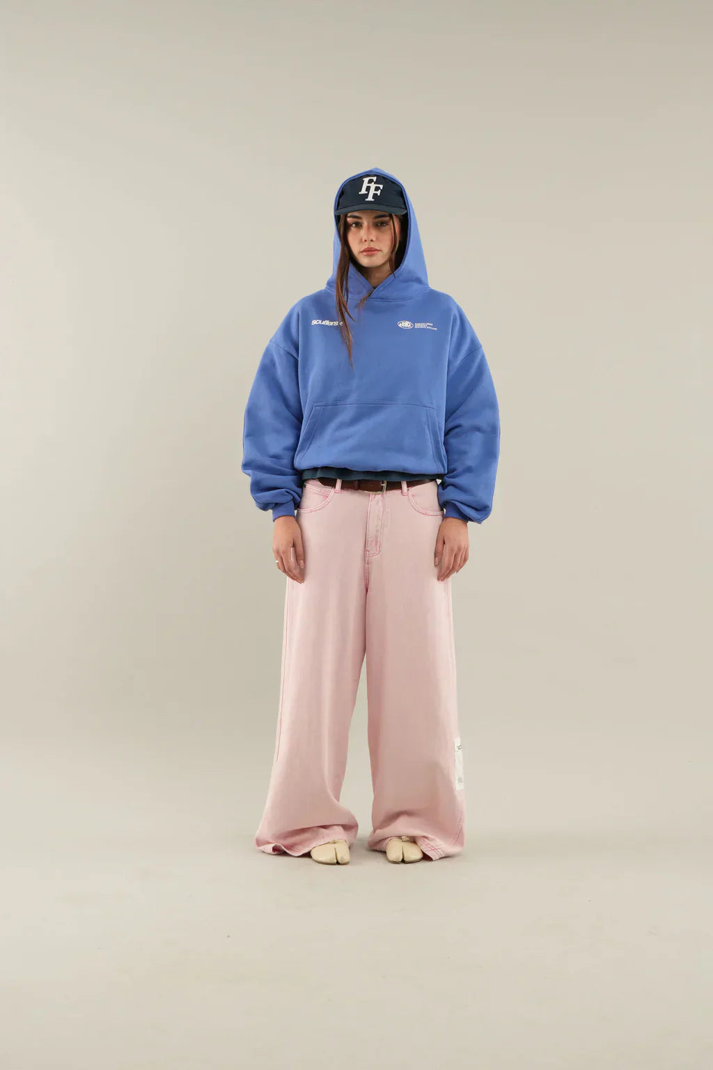 Unisex Pullover Hoodie Regular Fit mit langen Ärmeln