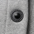 Damen Strickjacke mit Kapuze und Knöpfen