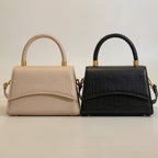 Damen Handtasche mit Griff und Schulterriemen