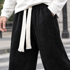 Herren Cordhose mit weitem Bein