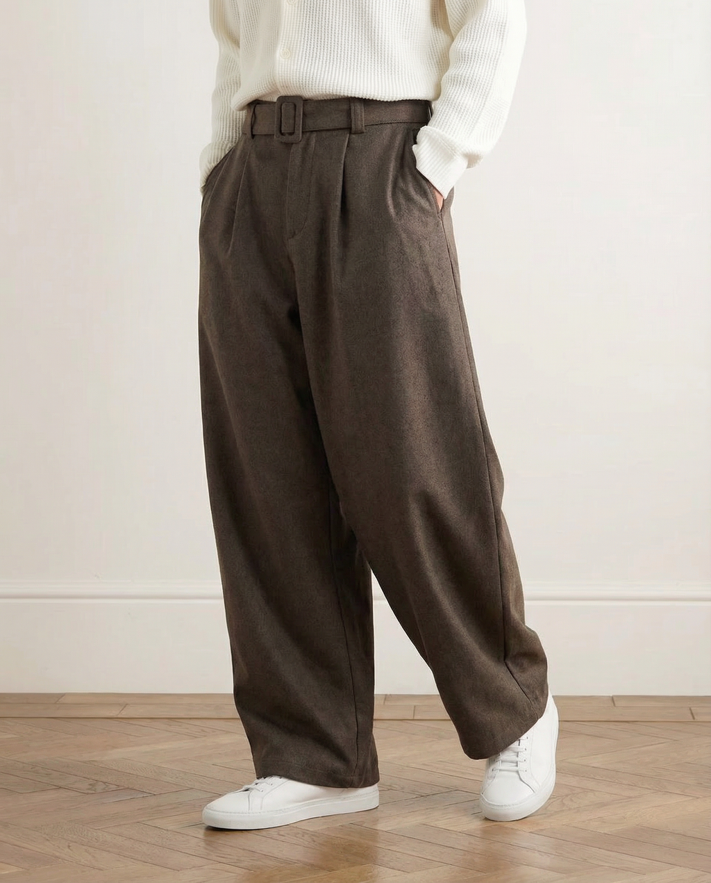 Damen weite Wollhose mit Gürtel