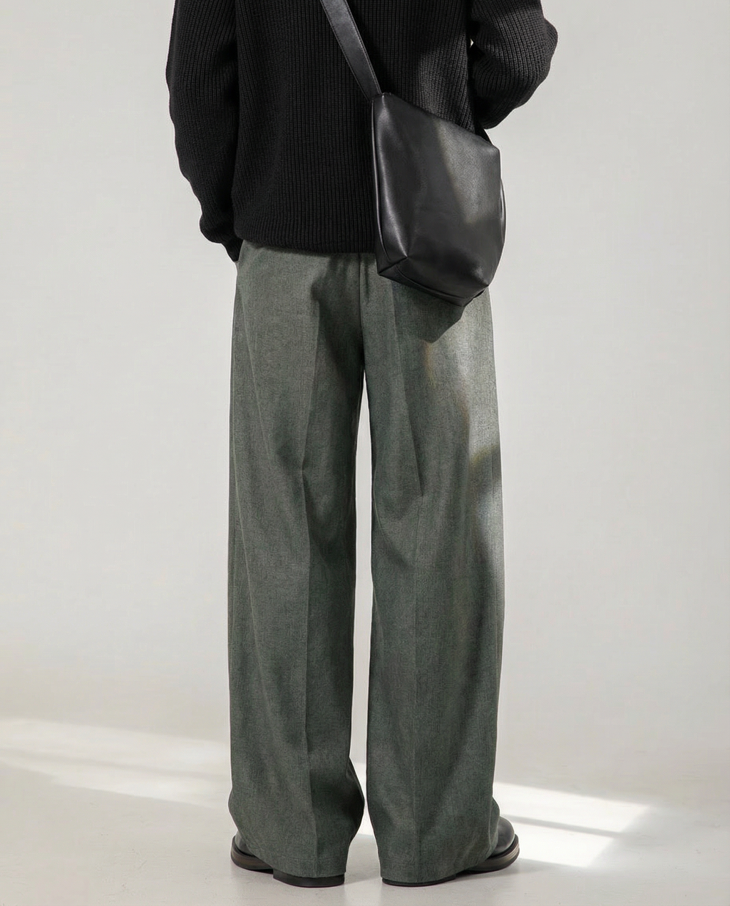 Damen weite Bundfaltenhose mit Gürtel