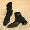 Damen Stiefel mit eckiger Zehenpartie und Schnalle