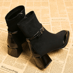 Damen Stiefel mit eckiger Zehenpartie und Schnalle